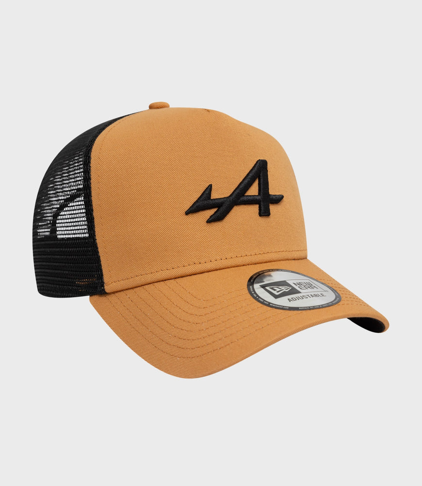 Gorra de camionero New Era Alpine Seasonal E-Frame - Beige