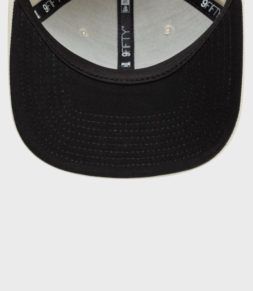 Gorra New Era Alpine Seasonal 9Fifty® Pre-Curve - Blanca
