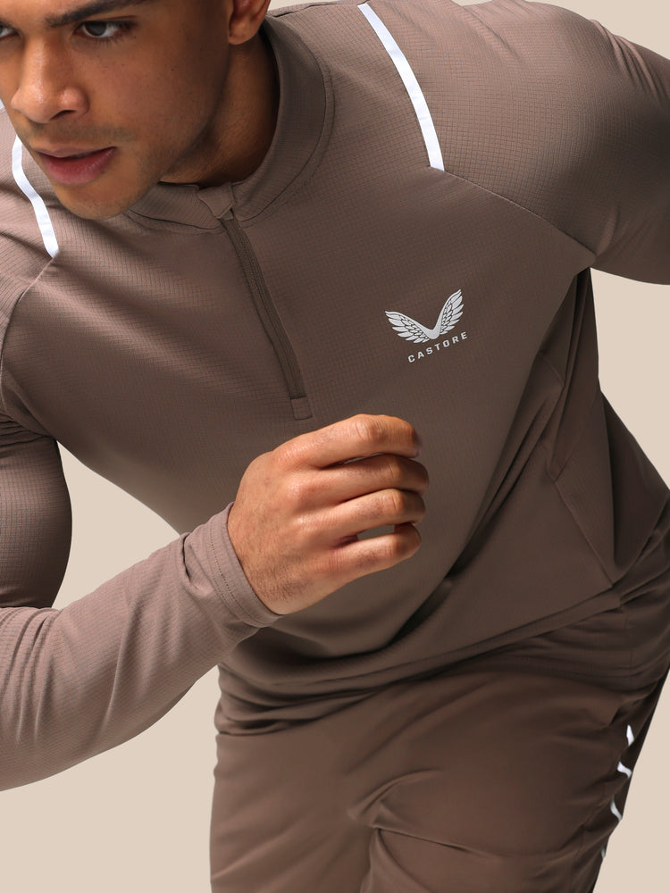 Hombre Apex Camiseta de Entrenamiento con Cuarto de Cremallera - Deep Taupe