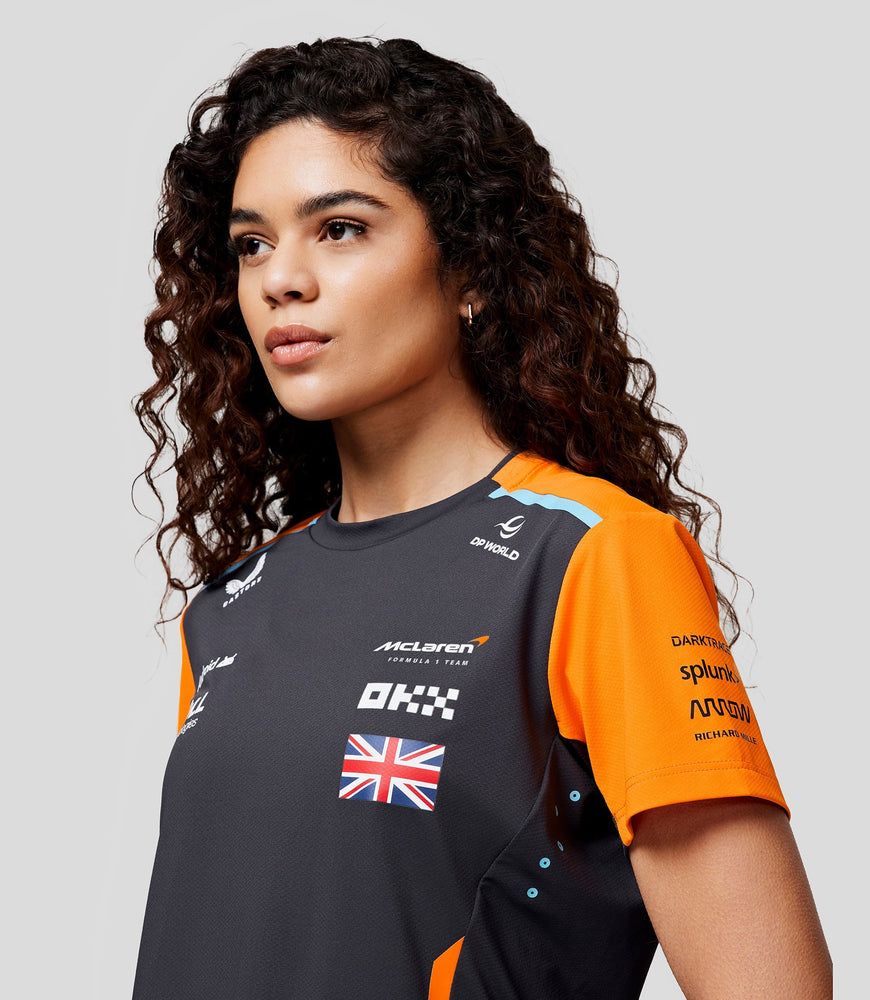 Camiseta oficial McLaren Teamwear Set Up para mujer Lando Norris Fórmula 1 - Fantasma/Papaya